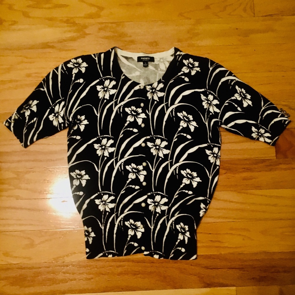 Black and White Short Sleeve Cardigan